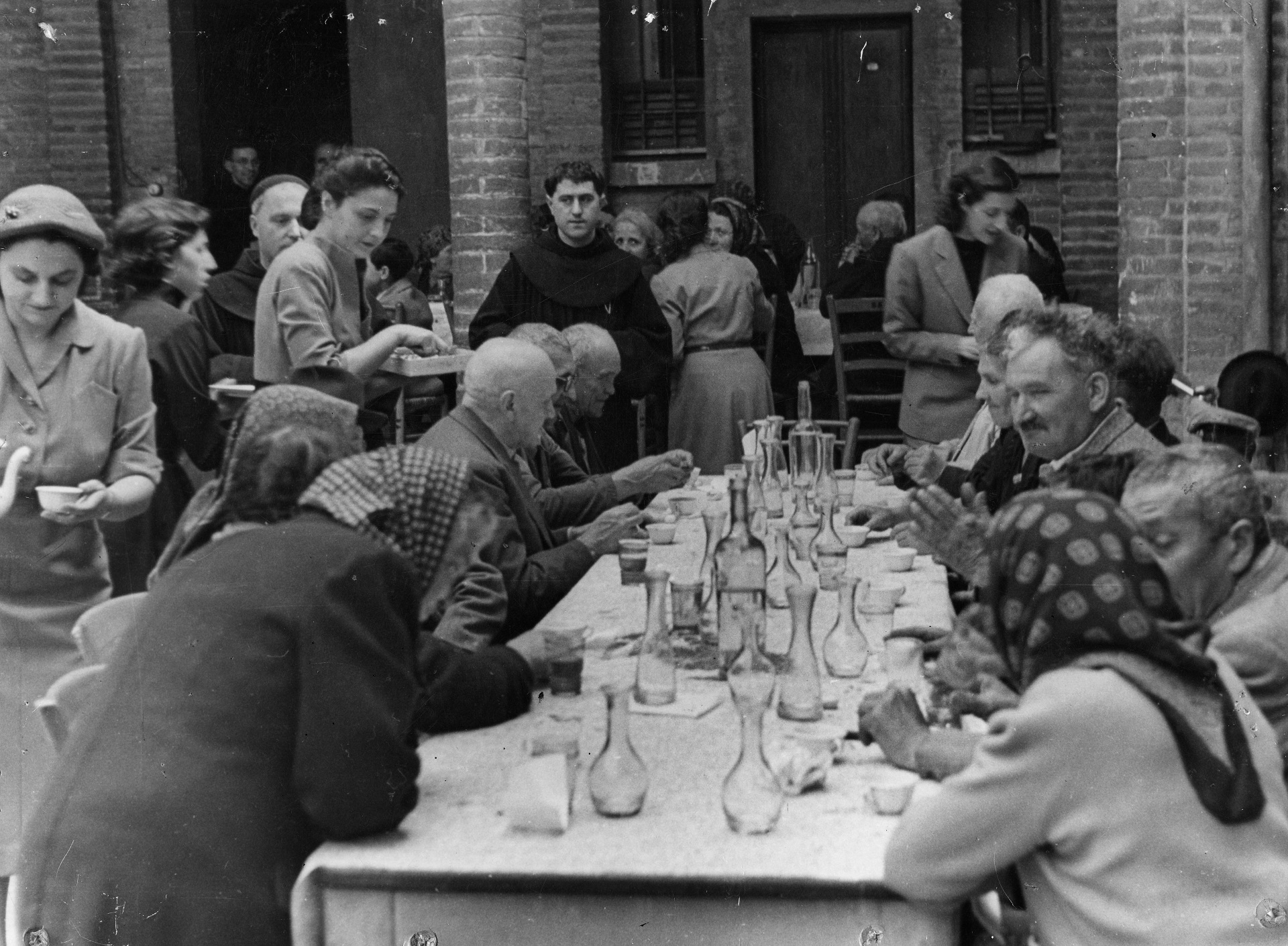 La mensa negli anni 50 Emergenza Freddo