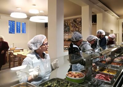 Il volontariato in mensa